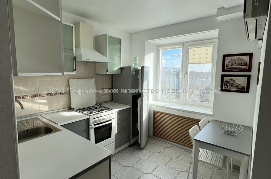 Сдам квартиру, Героев Харькова просп. , 1  ком., 40 м², капитальный ремонт 