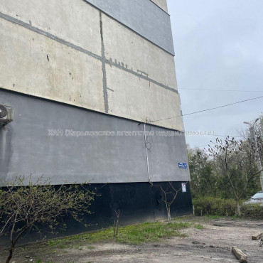 Продам квартиру, Непокоренных ул. , 2  ком., 52 м², косметический ремонт 