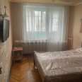 Продам квартиру, Непокоренных ул. , 2  ком., 52 м², косметический ремонт 