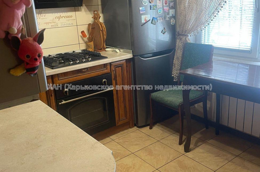 Продам квартиру, Непокоренных ул. , 2  ком., 52 м², косметический ремонт 