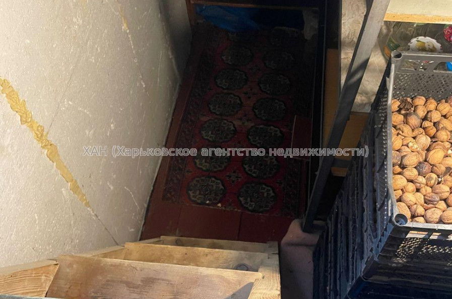 Продам квартиру, Непокоренных ул. , 2  ком., 52 м², косметический ремонт 
