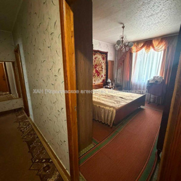 Продам квартиру, Старошишковская ул. , 3  ком., 64.70 м², капитальный ремонт 