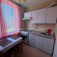 Продам квартиру, Старошишковская ул. , 3  ком., 64.70 м², капитальный ремонт 
