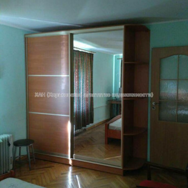 Сдам квартиру, Отакара Яроша ул. , 1  ком., 32 м², частичный ремонт 