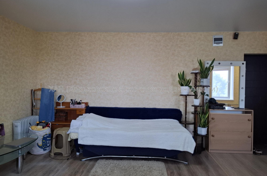 Продам квартиру, Деревянко ул. , 1  ком., 28.90 м², капитальный ремонт 