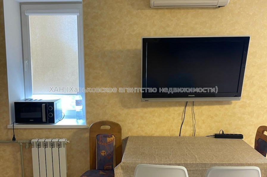 Продам квартиру, Деревянко ул. , 1  ком., 28.90 м², капитальный ремонт 