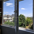 Продам квартиру, Деревянко ул. , 1  ком., 28.90 м², капитальный ремонт 