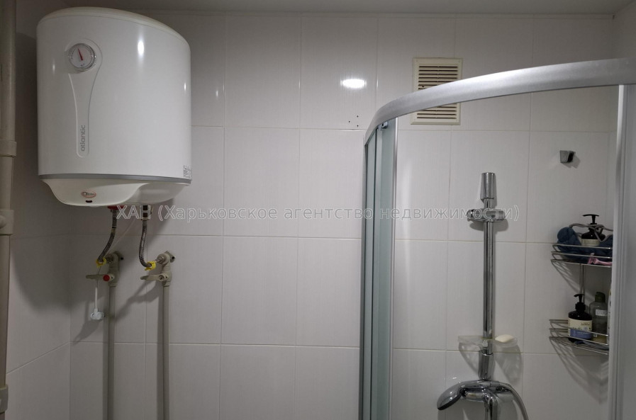 Продам квартиру, Деревянко ул. , 1  ком., 28.90 м², капитальный ремонт 