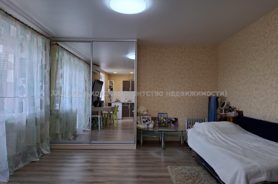 Продам квартиру, Деревянко ул. , 1  ком., 28.90 м², капитальный ремонт 