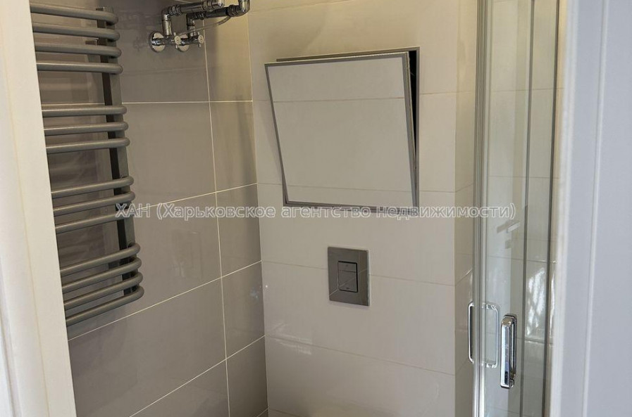 Продам квартиру, Салтовское шоссе , 1  ком., 28 м², евроремонт 