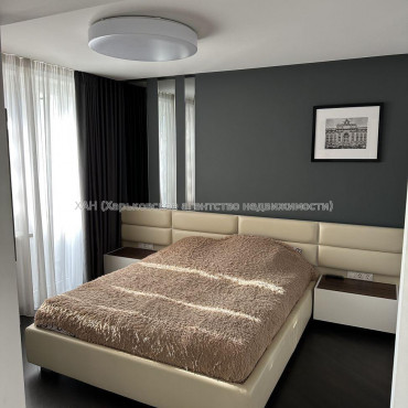Продам квартиру, Салтовское шоссе , 1  ком., 28 м², евроремонт 
