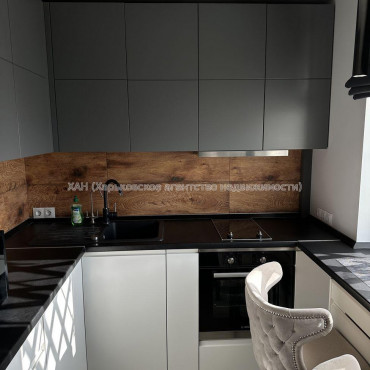 Продам квартиру, Салтовское шоссе , 1  ком., 28 м², евроремонт 