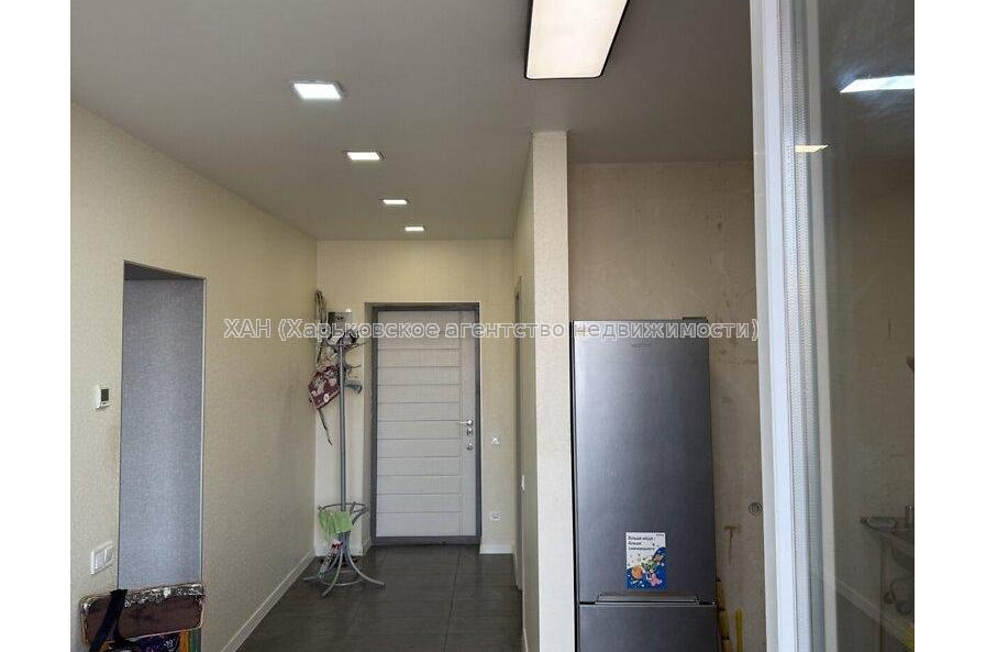 Продам квартиру, Ньютона ул. , 1  ком., 38 м², без ремонта 