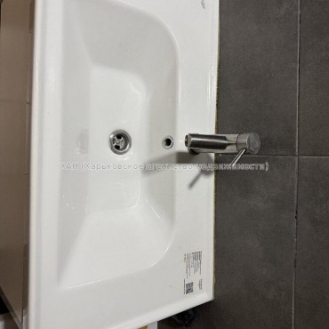 Продам квартиру, Ньютона ул. , 1  ком., 38 м², без ремонта 