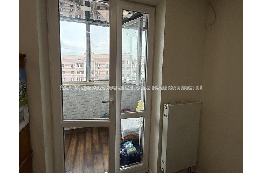 Продам квартиру, Ньютона ул. , 1  ком., 38 м², без ремонта 