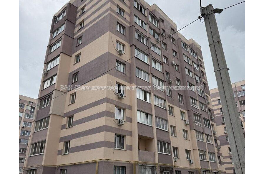 Продам квартиру, Ньютона ул. , 1  ком., 38 м², без ремонта 