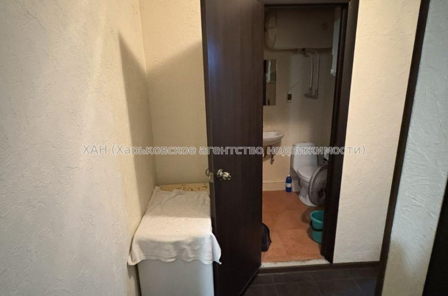 Продам квартиру, Холодногорская ул. , 2  ком., 43 м², косметический ремонт 