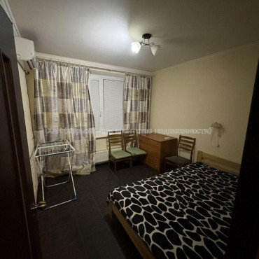 Продам квартиру, Холодногорская ул. , 2  ком., 43 м², косметический ремонт 