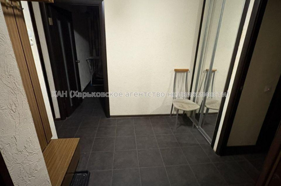 Продам квартиру, Холодногорская ул. , 2  ком., 43 м², косметический ремонт 