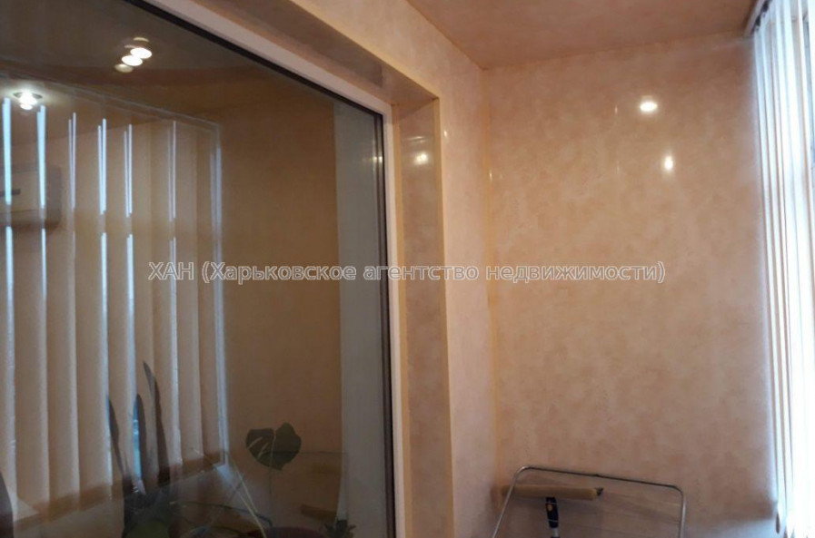 Продам квартиру, Леся Сердюка ул. , 3  ком., 72 м², евроремонт 