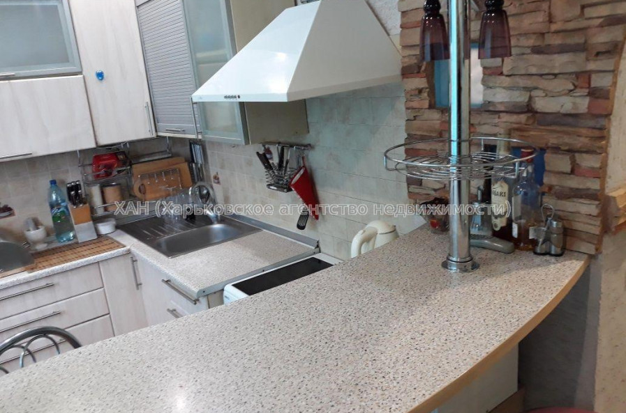 Продам квартиру, Леся Сердюка ул. , 3  ком., 72 м², евроремонт 