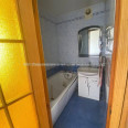 Продам квартиру, Соборности Украины ул. , 3 кім., 65 м², капитальный ремонт 