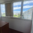 Продам квартиру, Соборности Украины ул. , 3 кім., 65 м², капитальный ремонт 
