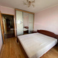 Продам квартиру, Соборности Украины ул. , 3 кім., 65 м², капитальный ремонт 