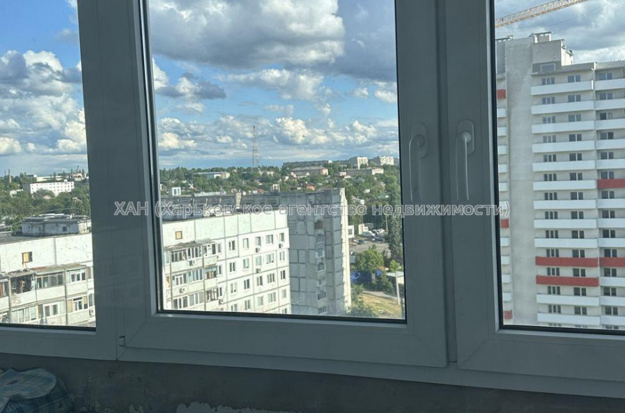 Продам квартиру, 4  ком., 86.60 м², советский ремонт 