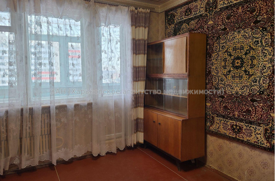 Продам квартиру, 4  ком., 86.60 м², советский ремонт 
