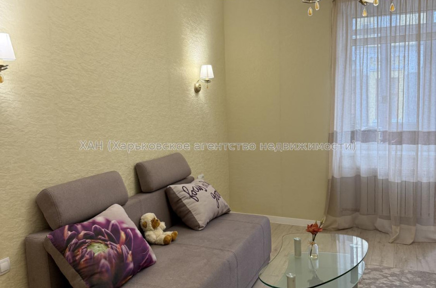 Здам квартиру, Куликовский спуск , 8/10 , 2 кім., 53 м², капитальный ремонт 
