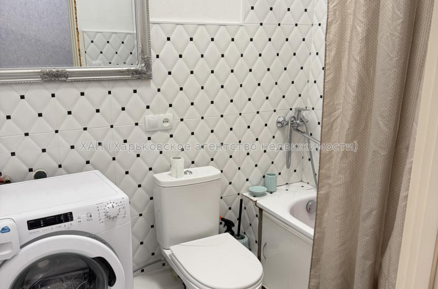 Здам квартиру, Куликовский спуск , 8/10 , 2 кім., 53 м², капитальный ремонт 