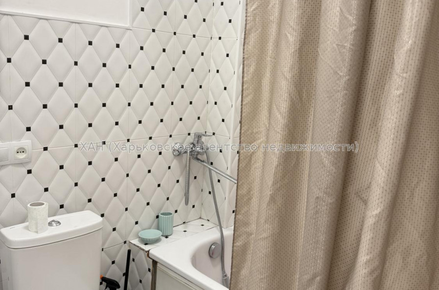 Здам квартиру, Куликовский спуск , 8/10 , 2 кім., 53 м², капитальный ремонт 