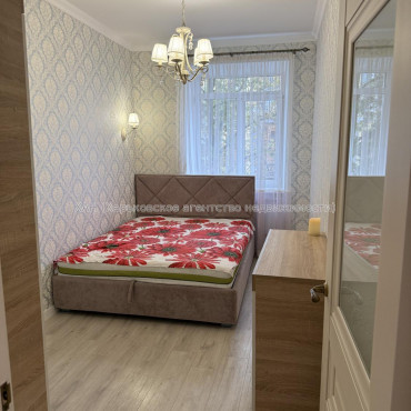 Здам квартиру, Куликовский спуск , 8/10 , 2 кім., 53 м², капитальный ремонт 