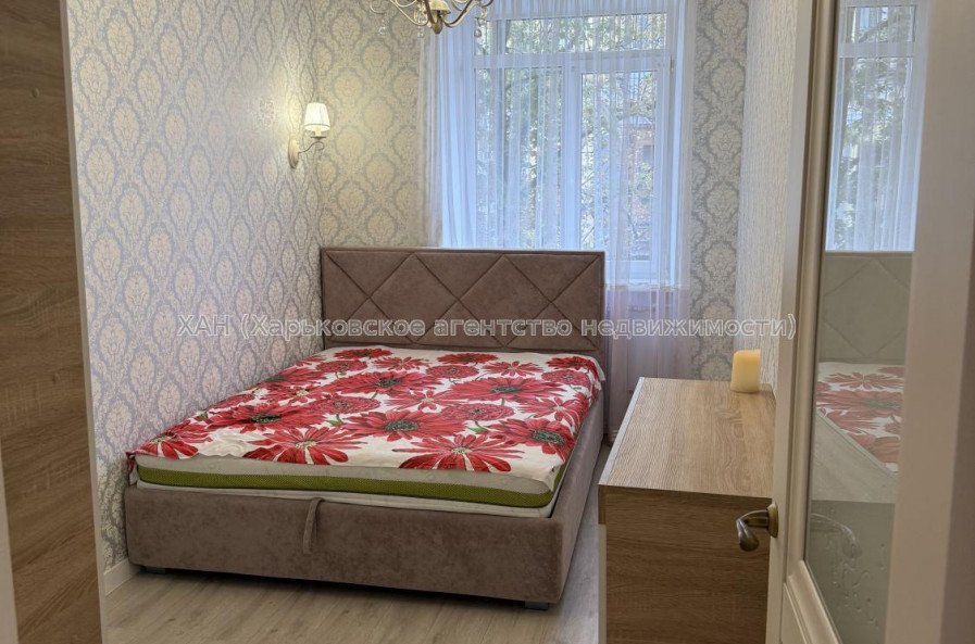 Здам квартиру, Куликовский спуск , 8/10 , 2 кім., 53 м², капитальный ремонт 