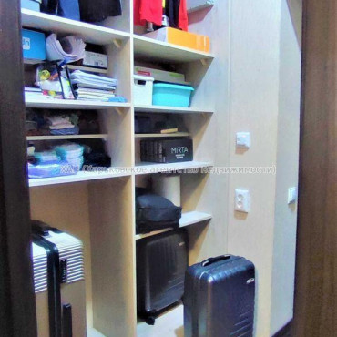 Продам квартиру, Дизельная ул. , 1  ком., 20 м², авторский дизайн 