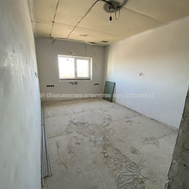 Продам квартиру, Борткевича ул. , 2 кім., 70 м², без ремонта 