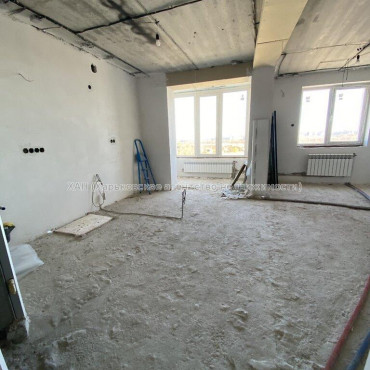 Продам квартиру, Борткевича ул. , 2 кім., 70 м², без ремонта 