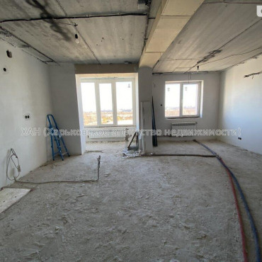 Продам квартиру, Борткевича ул. , 2 кім., 70 м², без ремонта 