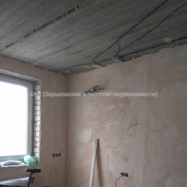 Продам квартиру, Борткевича ул. , 1  ком., 37 м², без ремонта 
