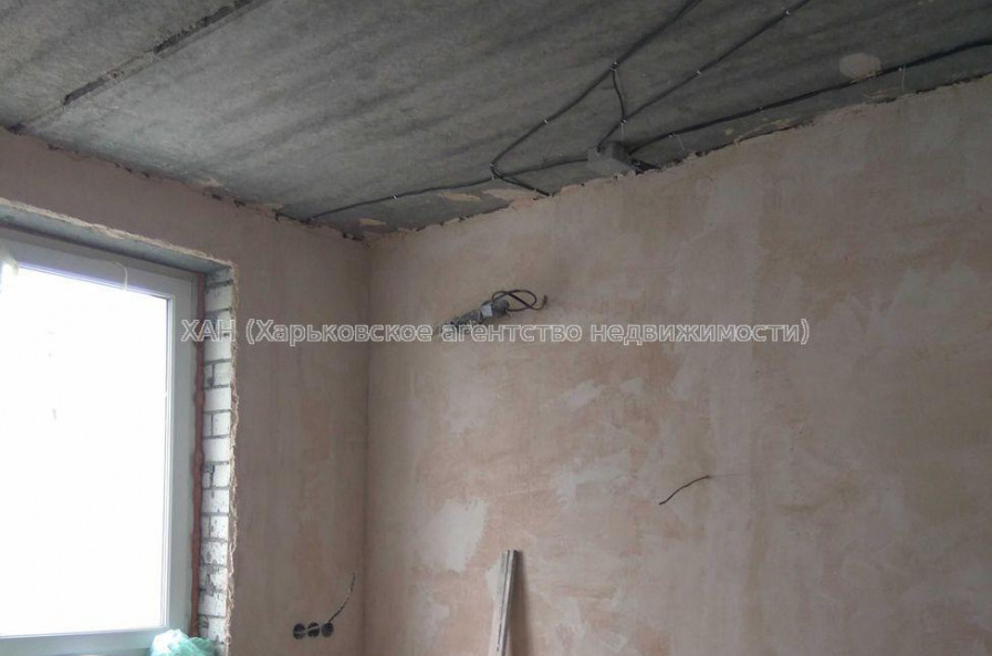 Продам квартиру, Борткевича ул. , 1  ком., 37 м², без ремонта 