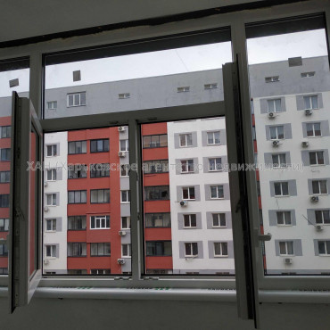 Продам квартиру, Борткевича ул. , 1  ком., 37 м², без ремонта 