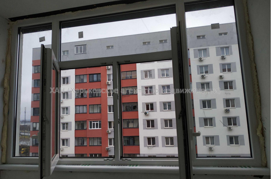 Продам квартиру, Борткевича ул. , 1  ком., 37 м², без ремонта 