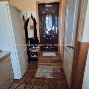Продам квартиру, Камышева ул. , 1 кім., 27 м², косметический ремонт 