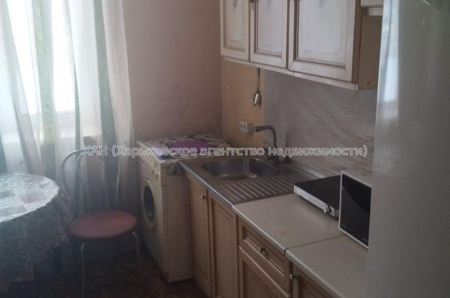 Продам квартиру, Камышева ул. , 1 кім., 27 м², косметический ремонт 