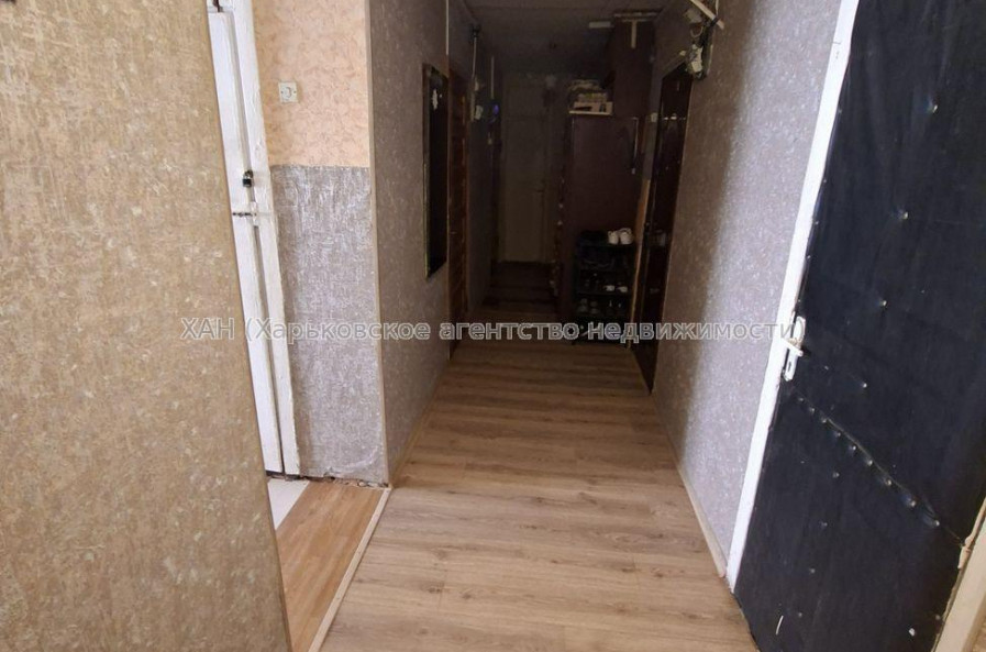 Продам квартиру, 23 Августа ул. , 1 кім., 12 м², советский ремонт 