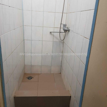 Продам квартиру, Шекспира ул. , 1 кім., 17 м², косметический ремонт 
