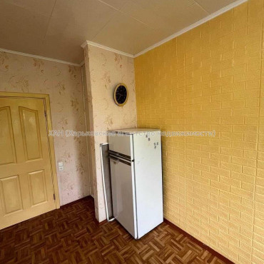 Продам квартиру, Шекспира ул. , 1 кім., 17 м², косметический ремонт 