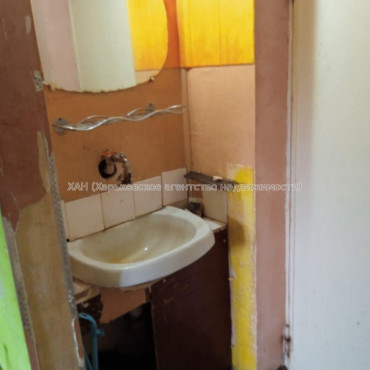 Продам квартиру, 1 кім., 85 м², советский ремонт 