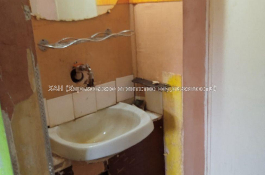 Продам квартиру, 1 кім., 85 м², советский ремонт 